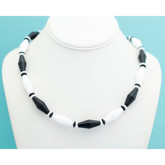 Vintage Black & White Beaded Necklace by Avon - 28 inch - L13 - Picture 2 of 4